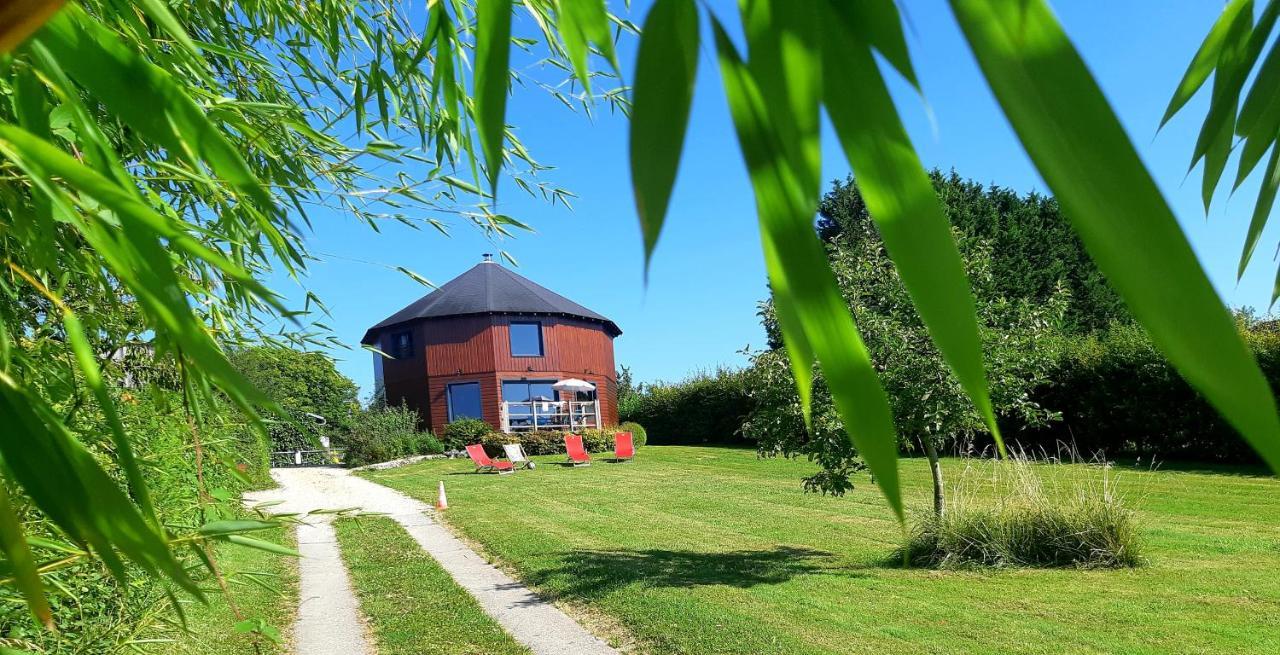 La Maison Ronde Et Ses 2 Cahutes Monthoiron Esterno foto