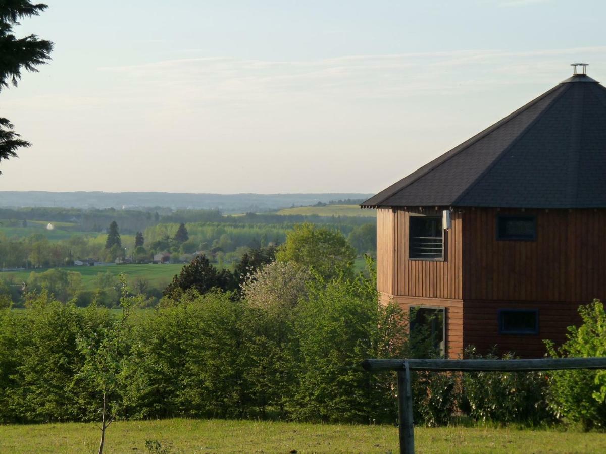 La Maison Ronde Et Ses 2 Cahutes Monthoiron Esterno foto
